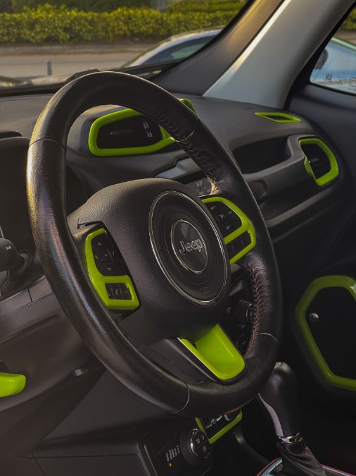 2018 Jeep Renegade Trailhawk 4x4, available for sale in Miami, Florida | 26 Motors Miami. Miami, Florida 2018 Jeep Renegade Trailhawk 4x4, available for sale in Miami, Florida | 26 Motors Miami. Miami, Florida