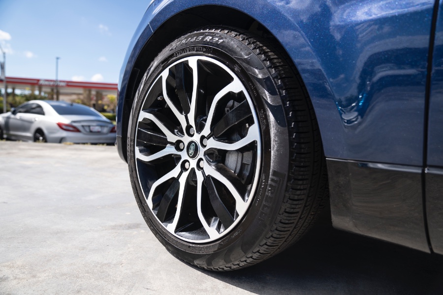 2019 Land Rover Range Rover Sport Turbo i6 MHEV HSE, available for sale in Miami, Florida | 26 Motors Miami. Miami, Florida 2019 Land Rover Range Rover Sport Turbo i6 MHEV HSE, available for sale in Miami, Florida | 26 Motors Miami. Miami, Florida