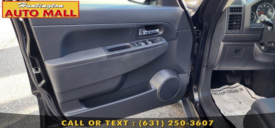 2012 Jeep Liberty 4WD 4dr Sport, available for sale in Huntington Station, New York | Huntington Auto Mall. Huntington Station, New York 2012 Jeep Liberty 4WD 4dr Sport, available for sale in Huntington Station, New York | Huntington Auto Mall. Huntington Station, New York