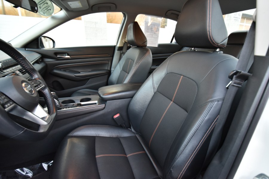 Used Nissan Altima 2.5 SR Sedan 2020 | Highline Car Connection. Waterbury, Connecticut Used Nissan Altima 2.5 SR Sedan 2020 | Highline Car Connection. Waterbury, Connecticut