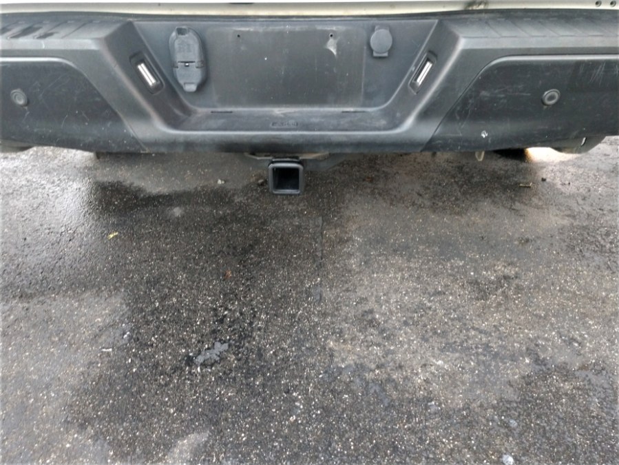 2017 Ford F-150 LONG BED / CAP XL 2WD Reg Cab 8' Box, available for sale in COPIAGUE, New York | Warwick Auto Sales Inc. COPIAGUE, New York 2017 Ford F-150 LONG BED / CAP XL 2WD Reg Cab 8' Box, available for sale in COPIAGUE, New York | Warwick Auto Sales Inc. COPIAGUE, New York