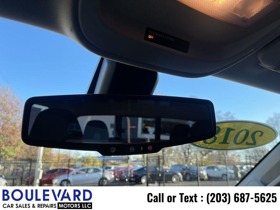 Used Chevrolet Colorado Crew Cab LT Pickup 4D 5 ft 2018 | Boulevard Motors LLC. New Haven, Connecticut Used Chevrolet Colorado Crew Cab LT Pickup 4D 5 ft 2018 | Boulevard Motors LLC. New Haven, Connecticut