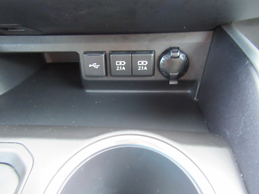 Used Toyota Highlander XLE 2020 | Hilario's Auto Sales Inc.. Worcester, Massachusetts Used Toyota Highlander XLE 2020 | Hilario's Auto Sales Inc.. Worcester, Massachusetts