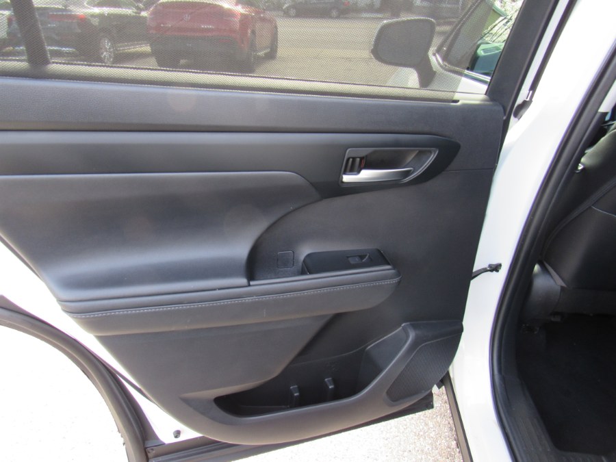 Used Toyota Highlander XLE 2020 | Hilario's Auto Sales Inc.. Worcester, Massachusetts Used Toyota Highlander XLE 2020 | Hilario's Auto Sales Inc.. Worcester, Massachusetts