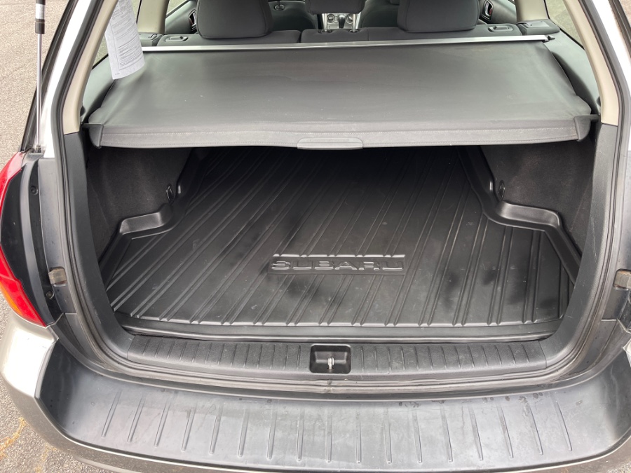 2007 Subaru Legacy Wagon 4dr H4 AT Outback, available for sale in Plainville, Connecticut | Farmington Auto Park LLC. Plainville, Connecticut 2007 Subaru Legacy Wagon 4dr H4 AT Outback, available for sale in Plainville, Connecticut | Farmington Auto Park LLC. Plainville, Connecticut