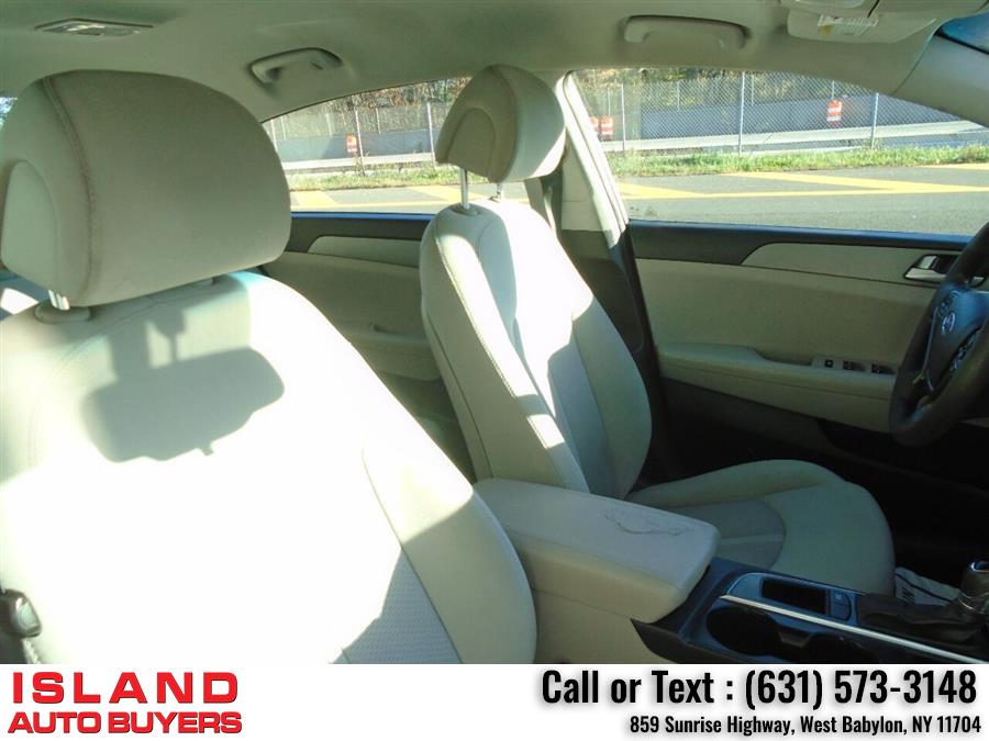 Used Hyundai Sonata SE 4dr Sedan 2016 | Island Auto Buyers. West Babylon, New York Used Hyundai Sonata SE 4dr Sedan 2016 | Island Auto Buyers. West Babylon, New York