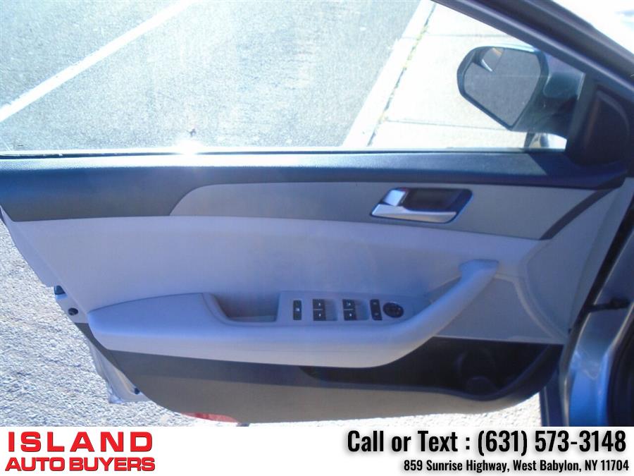 Used Hyundai Sonata SE 4dr Sedan 2016 | Island Auto Buyers. West Babylon, New York Used Hyundai Sonata SE 4dr Sedan 2016 | Island Auto Buyers. West Babylon, New York