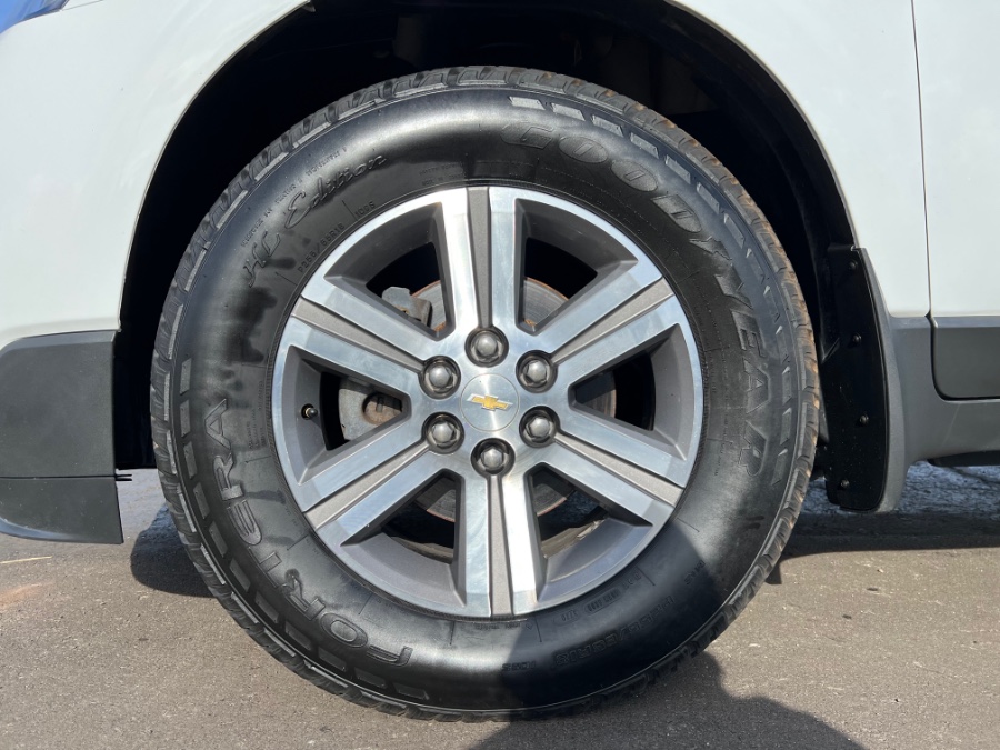 Used Chevrolet Traverse AWD 4dr LT w/2LT 2017 | Marsh Auto Sales LLC. Ortonville, Michigan Used Chevrolet Traverse AWD 4dr LT w/2LT 2017 | Marsh Auto Sales LLC. Ortonville, Michigan