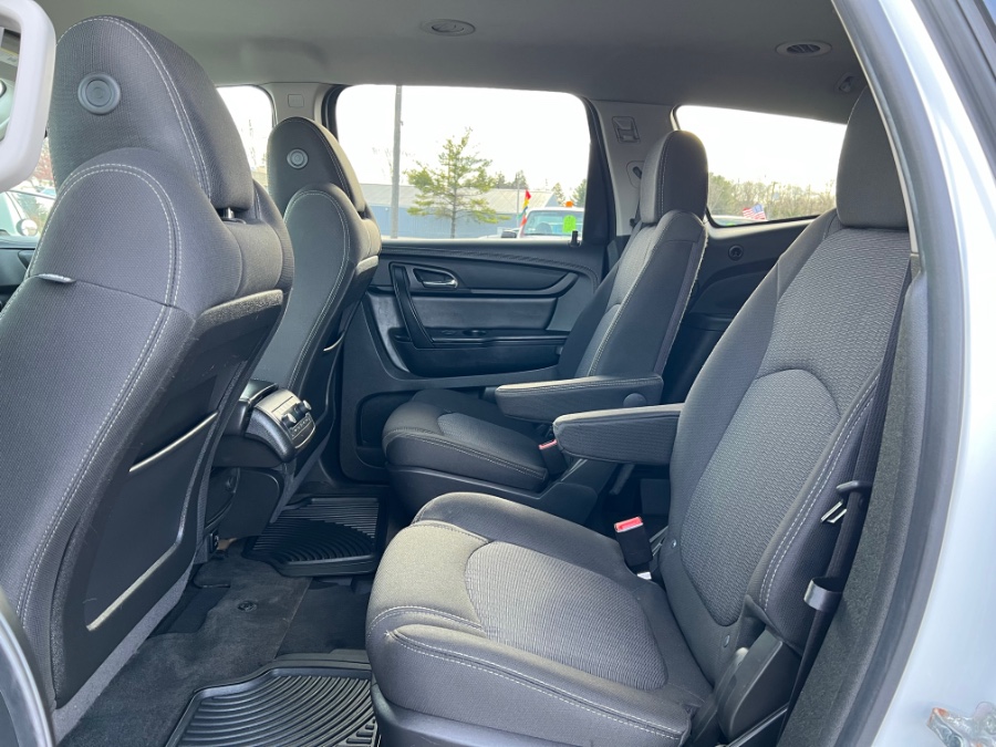Used Chevrolet Traverse AWD 4dr LT w/2LT 2017 | Marsh Auto Sales LLC. Ortonville, Michigan Used Chevrolet Traverse AWD 4dr LT w/2LT 2017 | Marsh Auto Sales LLC. Ortonville, Michigan