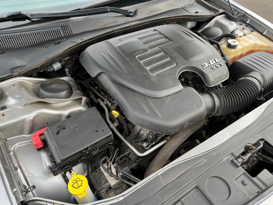 2014 Chrysler 300 4dr Sdn 300S RWD, available for sale in Ortonville, Michigan | Marsh Auto Sales LLC. Ortonville, Michigan 2014 Chrysler 300 4dr Sdn 300S RWD, available for sale in Ortonville, Michigan | Marsh Auto Sales LLC. Ortonville, Michigan
