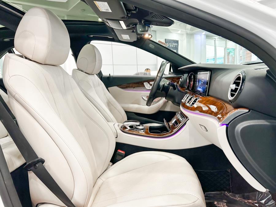 Used Mercedes-Benz E-Class E 300 4MATIC Sedan 2019 | Luxury Motor Club. Franklin Square, New York Used Mercedes-Benz E-Class E 300 4MATIC Sedan 2019 | Luxury Motor Club. Franklin Square, New York