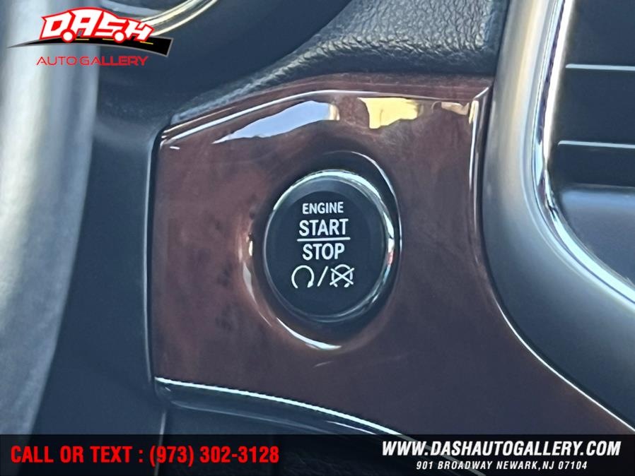 Used Jeep Grand Cherokee 4WD 4dr Limited 2012 | Dash Auto Gallery Inc.. Newark, New Jersey Used Jeep Grand Cherokee 4WD 4dr Limited 2012 | Dash Auto Gallery Inc.. Newark, New Jersey