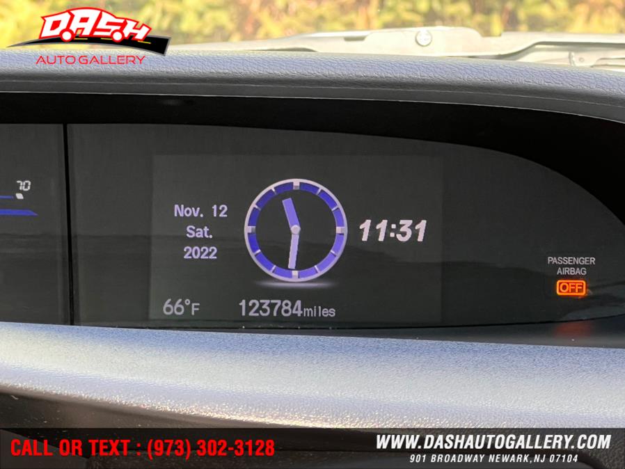 2014 Honda Civic Sedan 4dr CVT EX-L w/Navi, available for sale in Newark, New Jersey | Dash Auto Gallery Inc.. Newark, New Jersey 2014 Honda Civic Sedan 4dr CVT EX-L w/Navi, available for sale in Newark, New Jersey | Dash Auto Gallery Inc.. Newark, New Jersey