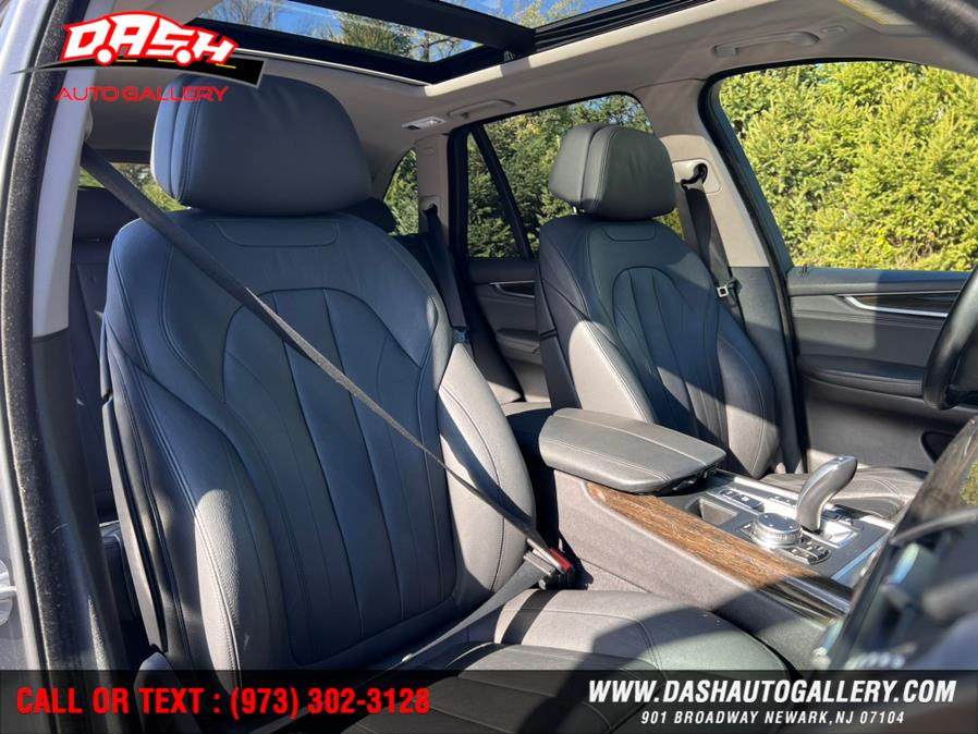 2016 BMW X5 AWD 4dr xDrive50i, available for sale in Newark, New Jersey | Dash Auto Gallery Inc.. Newark, New Jersey 2016 BMW X5 AWD 4dr xDrive50i, available for sale in Newark, New Jersey | Dash Auto Gallery Inc.. Newark, New Jersey
