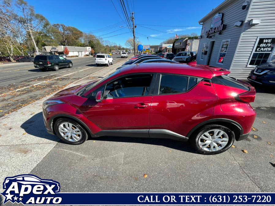 2019 Toyota C-HR LE FWD (Natl), available for sale in Selden, New York | Apex Auto. Selden, New York 2019 Toyota C-HR LE FWD (Natl), available for sale in Selden, New York | Apex Auto. Selden, New York