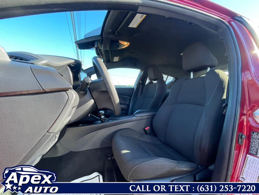 2019 Toyota C-HR LE FWD (Natl), available for sale in Selden, New York | Apex Auto. Selden, New York 2019 Toyota C-HR LE FWD (Natl), available for sale in Selden, New York | Apex Auto. Selden, New York