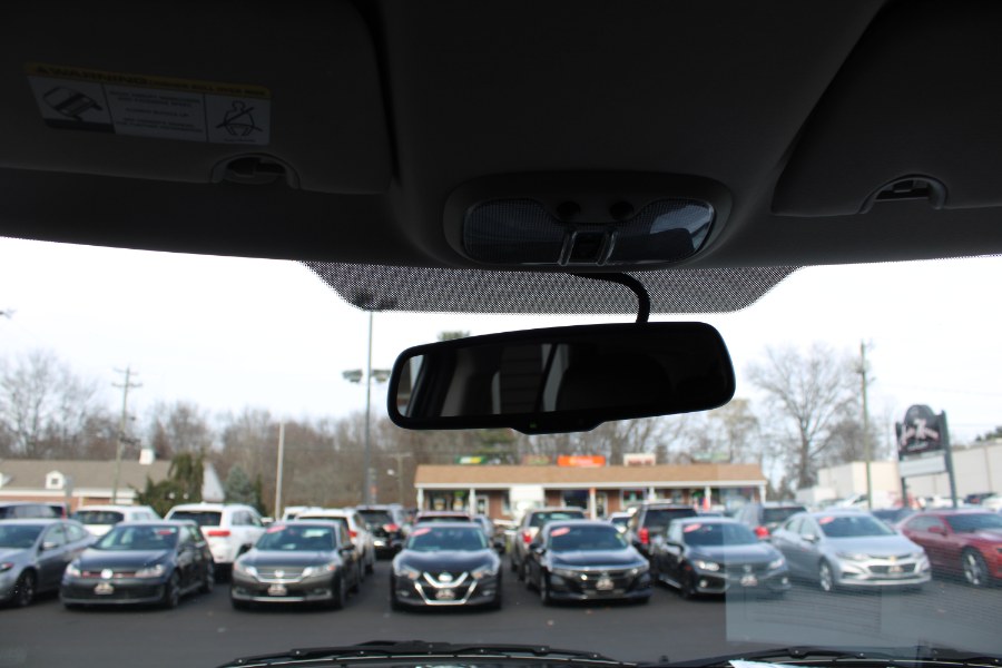 2015 Jeep Patriot 4WD 4dr High Altitude, available for sale in Plantsville, Connecticut | Auto House of Luxury. Plantsville, Connecticut 2015 Jeep Patriot 4WD 4dr High Altitude, available for sale in Plantsville, Connecticut | Auto House of Luxury. Plantsville, Connecticut