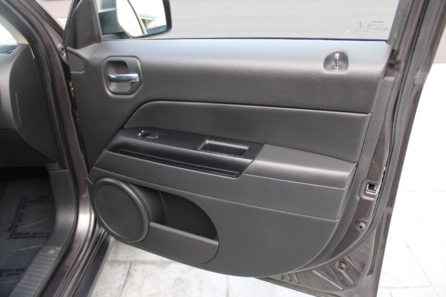 2015 Jeep Patriot 4WD 4dr High Altitude, available for sale in Plantsville, Connecticut | Auto House of Luxury. Plantsville, Connecticut 2015 Jeep Patriot 4WD 4dr High Altitude, available for sale in Plantsville, Connecticut | Auto House of Luxury. Plantsville, Connecticut