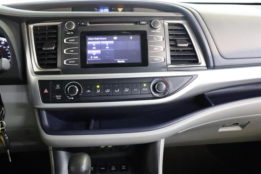 2019 Toyota Highlander LE, available for sale in Paterson, New Jersey | Fast Track Motors. Paterson, New Jersey 2019 Toyota Highlander LE, available for sale in Paterson, New Jersey | Fast Track Motors. Paterson, New Jersey