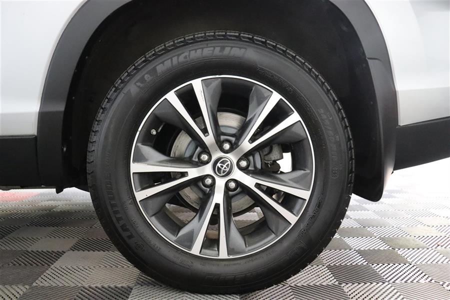 2019 Toyota Highlander LE, available for sale in Paterson, New Jersey | Fast Track Motors. Paterson, New Jersey 2019 Toyota Highlander LE, available for sale in Paterson, New Jersey | Fast Track Motors. Paterson, New Jersey