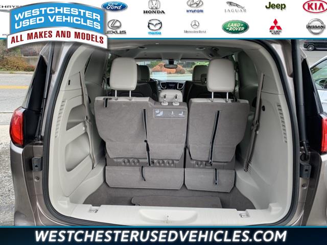 Used Chrysler Pacifica Touring L 2018 | Westchester Used Vehicles. White Plains, New York Used Chrysler Pacifica Touring L 2018 | Westchester Used Vehicles. White Plains, New York