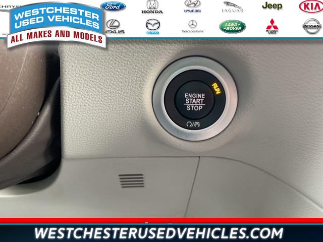 Used Chrysler Pacifica Touring L 2018 | Westchester Used Vehicles. White Plains, New York Used Chrysler Pacifica Touring L 2018 | Westchester Used Vehicles. White Plains, New York