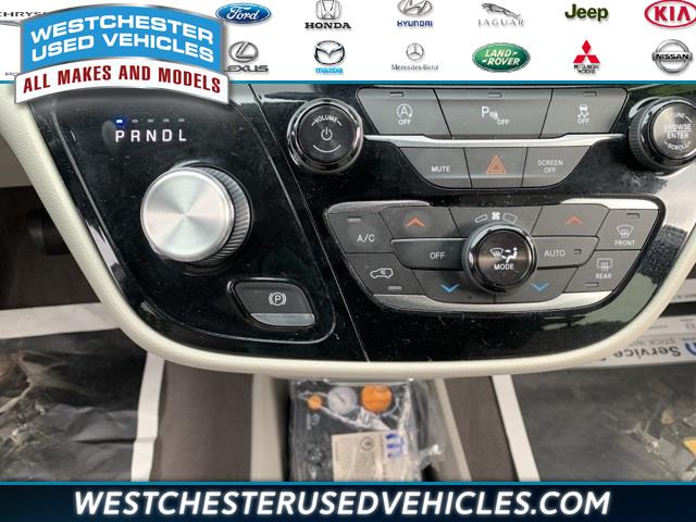 Used Chrysler Pacifica Touring L 2018 | Westchester Used Vehicles. White Plains, New York Used Chrysler Pacifica Touring L 2018 | Westchester Used Vehicles. White Plains, New York