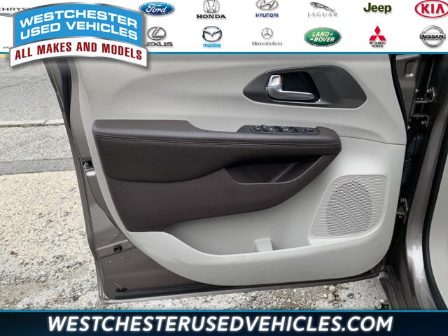Used Chrysler Pacifica Touring L 2018 | Westchester Used Vehicles. White Plains, New York Used Chrysler Pacifica Touring L 2018 | Westchester Used Vehicles. White Plains, New York