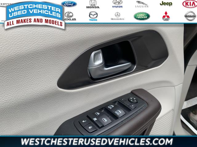 Used Chrysler Pacifica Touring L 2018 | Westchester Used Vehicles. White Plains, New York Used Chrysler Pacifica Touring L 2018 | Westchester Used Vehicles. White Plains, New York