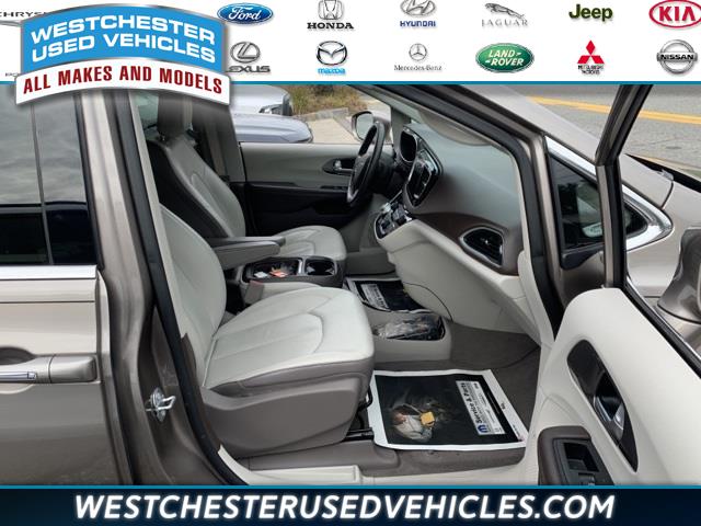 Used Chrysler Pacifica Touring L 2018 | Westchester Used Vehicles. White Plains, New York Used Chrysler Pacifica Touring L 2018 | Westchester Used Vehicles. White Plains, New York