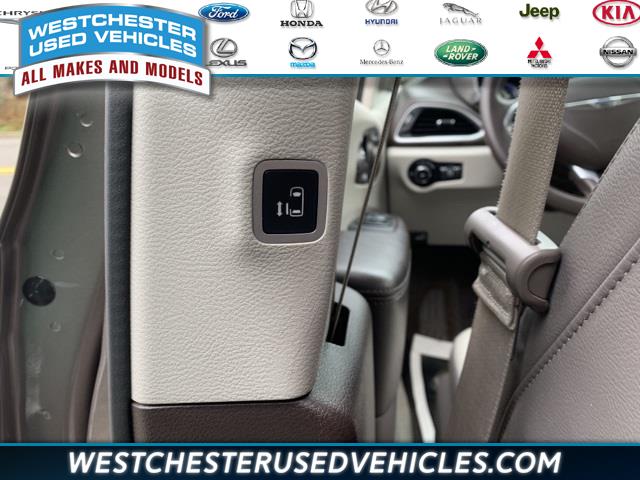 Used Chrysler Pacifica Touring L 2018 | Westchester Used Vehicles. White Plains, New York Used Chrysler Pacifica Touring L 2018 | Westchester Used Vehicles. White Plains, New York