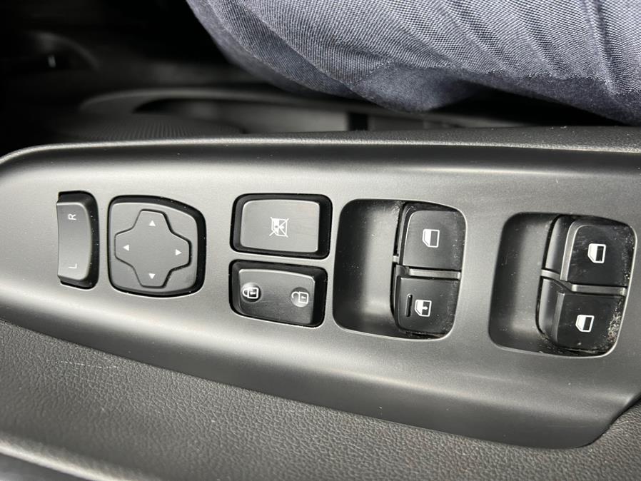 Used Hyundai Kona SE Auto FWD 2020 | NJ Used Cars Center. Irvington, New Jersey Used Hyundai Kona SE Auto FWD 2020 | NJ Used Cars Center. Irvington, New Jersey