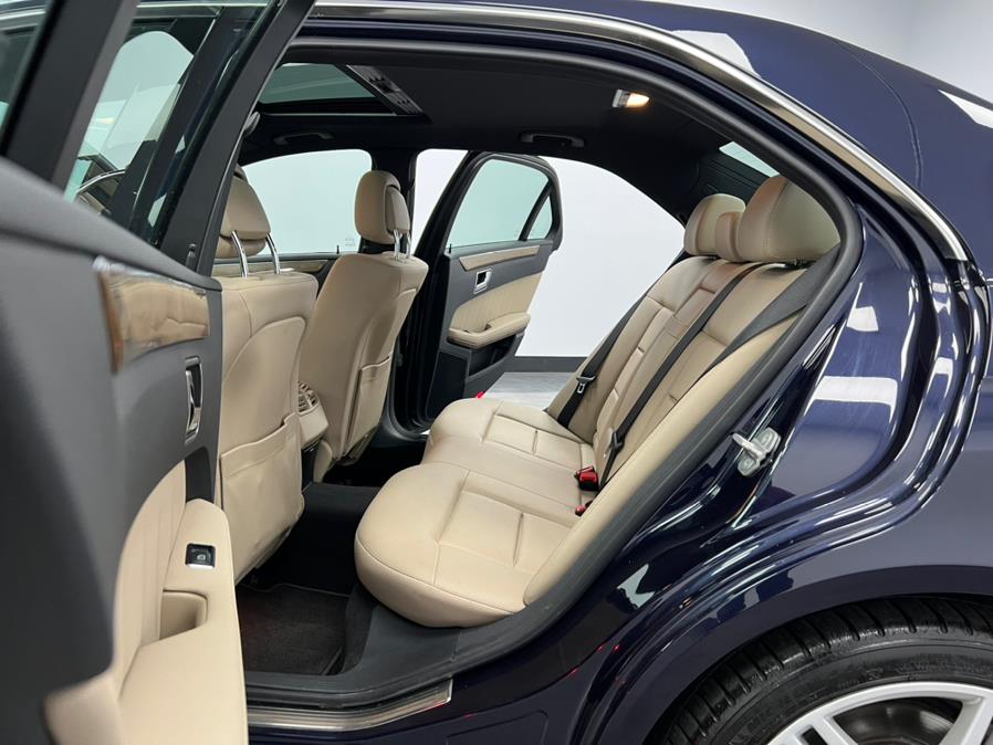 Used Mercedes-Benz E-Class 4dr Sdn E 350 Sport 4MATIC 2011 | M Auto Group. Elizabeth, New Jersey Used Mercedes-Benz E-Class 4dr Sdn E 350 Sport 4MATIC 2011 | M Auto Group. Elizabeth, New Jersey