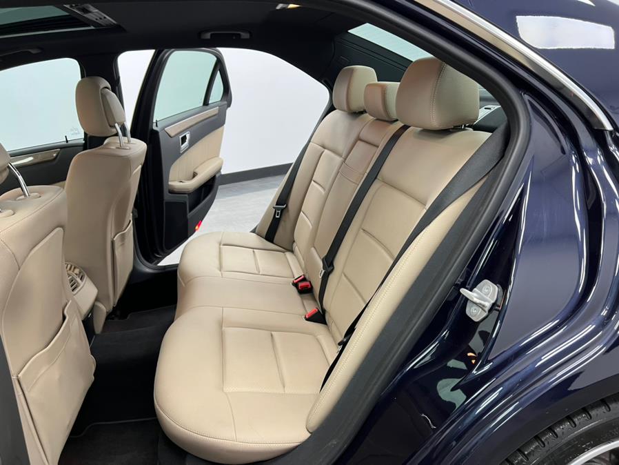 Used Mercedes-Benz E-Class 4dr Sdn E 350 Sport 4MATIC 2011 | M Auto Group. Elizabeth, New Jersey Used Mercedes-Benz E-Class 4dr Sdn E 350 Sport 4MATIC 2011 | M Auto Group. Elizabeth, New Jersey
