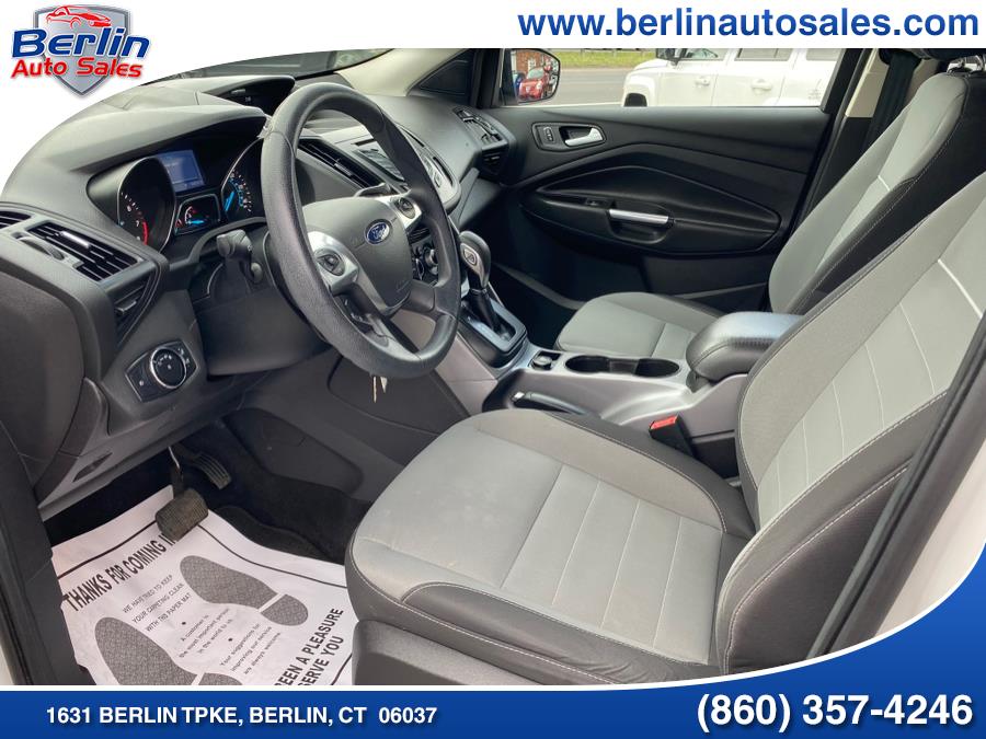 2014 Ford Escape 4WD 4dr SE, available for sale in Berlin, Connecticut | Berlin Auto Sales LLC. Berlin, Connecticut 2014 Ford Escape 4WD 4dr SE, available for sale in Berlin, Connecticut | Berlin Auto Sales LLC. Berlin, Connecticut