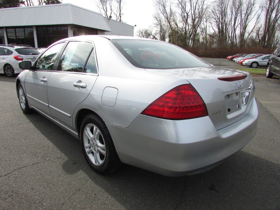 2007 Honda Accord Sdn 4dr I4 AT LX SE, available for sale in East Windsor, Connecticut | United Auto Sales of E Windsor, Inc. East Windsor, Connecticut 2007 Honda Accord Sdn 4dr I4 AT LX SE, available for sale in East Windsor, Connecticut | United Auto Sales of E Windsor, Inc. East Windsor, Connecticut