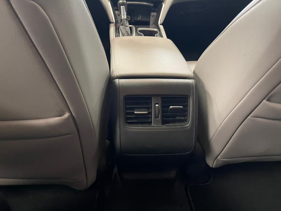 2018 Honda Accord Sedan EX-L 1.5T CVT, available for sale in Inwood, New York | 5 Towns Drive. Inwood, New York 2018 Honda Accord Sedan EX-L 1.5T CVT, available for sale in Inwood, New York | 5 Towns Drive. Inwood, New York