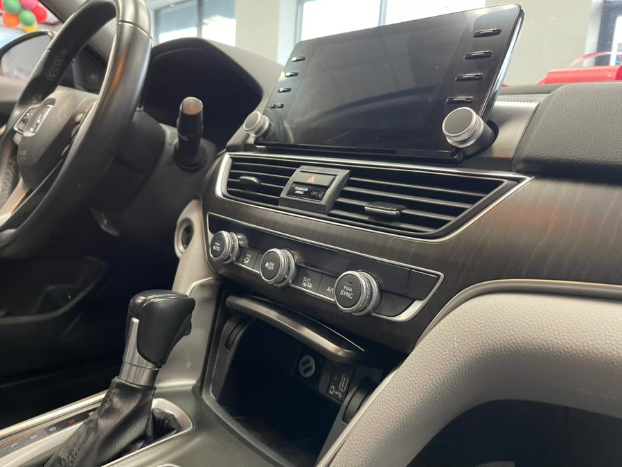 2018 Honda Accord Sedan EX-L 1.5T CVT, available for sale in Inwood, New York | 5 Towns Drive. Inwood, New York 2018 Honda Accord Sedan EX-L 1.5T CVT, available for sale in Inwood, New York | 5 Towns Drive. Inwood, New York