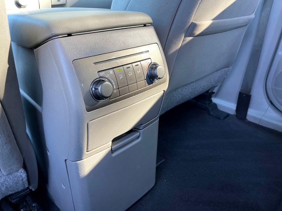 2013 Toyota Highlander FWD 4dr I4 SE, available for sale in Lake Forest, California | Pacific Green Line. Lake Forest, California 2013 Toyota Highlander FWD 4dr I4 SE, available for sale in Lake Forest, California | Pacific Green Line. Lake Forest, California