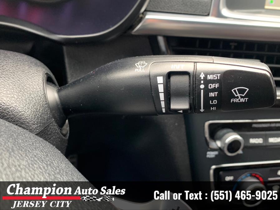 Used Kia Optima 4dr Sdn SXL Turbo 2016 | Champion Auto Sales of JC. Jersey City, New Jersey Used Kia Optima 4dr Sdn SXL Turbo 2016 | Champion Auto Sales of JC. Jersey City, New Jersey