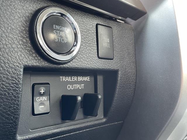 Used Toyota Tundra SR5 2020 | Blasius Federal Road. Brookfield, Connecticut Used Toyota Tundra SR5 2020 | Blasius Federal Road. Brookfield, Connecticut