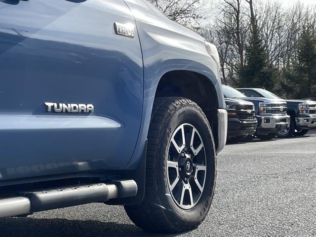 Used Toyota Tundra SR5 2020 | Blasius Federal Road. Brookfield, Connecticut Used Toyota Tundra SR5 2020 | Blasius Federal Road. Brookfield, Connecticut