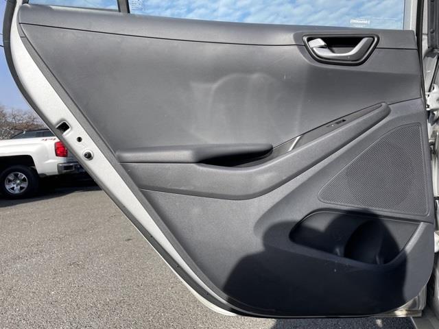 Used Hyundai Ioniq Plug-in Hybrid Base 2019 | Blasius Federal Road. Brookfield, Connecticut Used Hyundai Ioniq Plug-in Hybrid Base 2019 | Blasius Federal Road. Brookfield, Connecticut