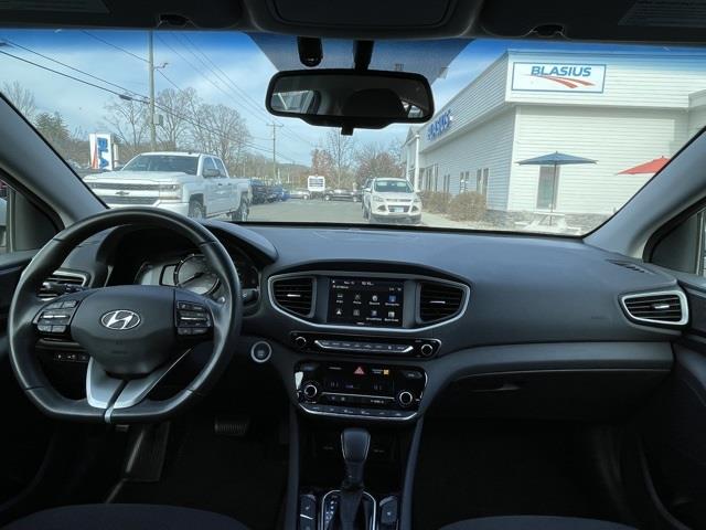 Used Hyundai Ioniq Plug-in Hybrid Base 2019 | Blasius Federal Road. Brookfield, Connecticut Used Hyundai Ioniq Plug-in Hybrid Base 2019 | Blasius Federal Road. Brookfield, Connecticut