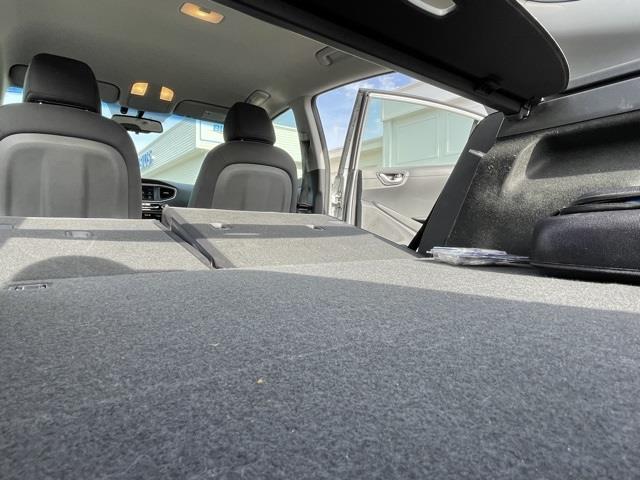 Used Hyundai Ioniq Plug-in Hybrid Base 2019 | Blasius Federal Road. Brookfield, Connecticut Used Hyundai Ioniq Plug-in Hybrid Base 2019 | Blasius Federal Road. Brookfield, Connecticut
