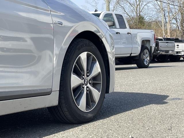 Used Hyundai Ioniq Plug-in Hybrid Base 2019 | Blasius Federal Road. Brookfield, Connecticut Used Hyundai Ioniq Plug-in Hybrid Base 2019 | Blasius Federal Road. Brookfield, Connecticut