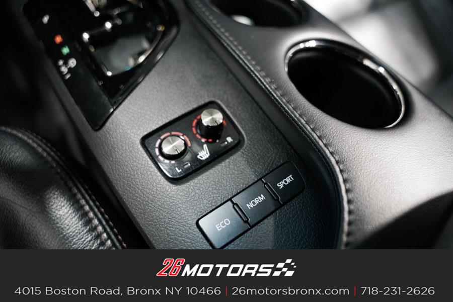 Used Toyota Avalon 4dr Sdn XLE (Natl) 2016 | 26 Motors Bronx. Bronx, New York Used Toyota Avalon 4dr Sdn XLE (Natl) 2016 | 26 Motors Bronx. Bronx, New York