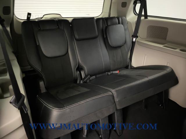 Used Dodge Grand Caravan SXT Wagon 2019 | J&M Automotive Sls&Svc LLC. Naugatuck, Connecticut Used Dodge Grand Caravan SXT Wagon 2019 | J&M Automotive Sls&Svc LLC. Naugatuck, Connecticut