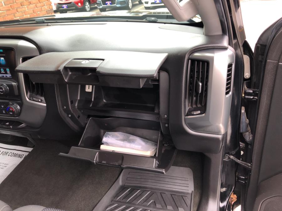 Used Chevrolet Silverado 1500 4WD Double Cab 2LT 2017 | National Auto Brokers, Inc.. Waterbury, Connecticut Used Chevrolet Silverado 1500 4WD Double Cab 2LT 2017 | National Auto Brokers, Inc.. Waterbury, Connecticut