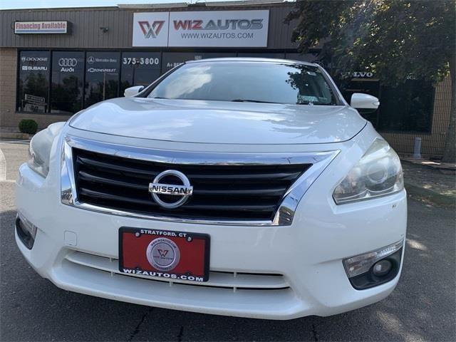 Used Nissan Altima 2.5 SV 2015 | Wiz Leasing Inc. Stratford, Connecticut
